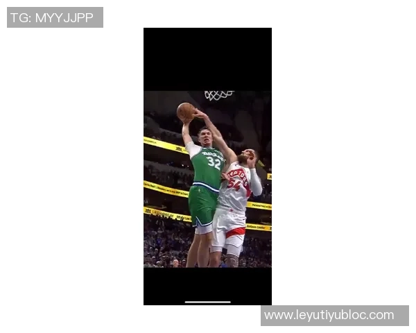 浓眉称赞弗拉格隔扣马穆精彩绝伦期待反复回味这一经典瞬间