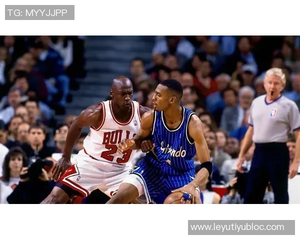 小哈达威表现惊艳11投7中三分球命中率高达67贡献20分3助攻正负值高达25 小哈达威表现惊艳11投7中三分球命中率高达67贡献20分3助攻正负值高达25