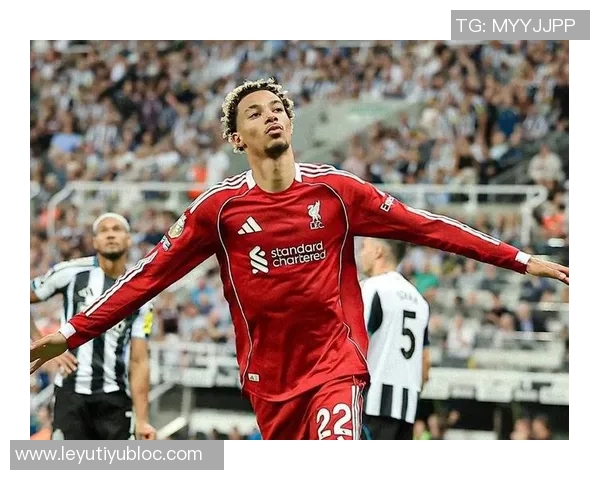 卡拉格建议伊萨克与埃基蒂克双双首发提升球队攻击力 卡拉格建议伊萨克与埃基蒂克双双首发提升球队攻击力