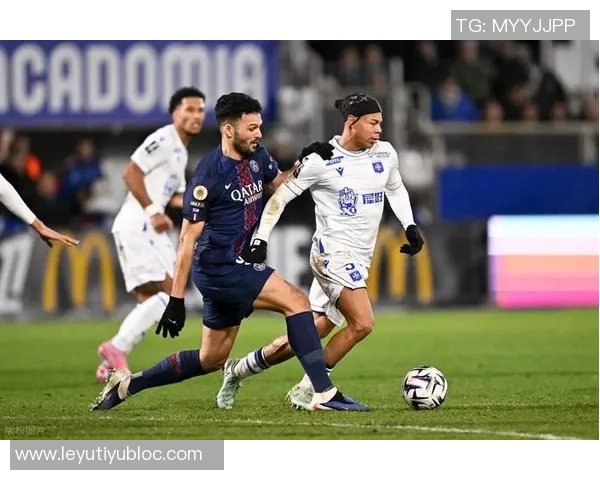 纽卡斯尔本赛季表现分析:联赛低迷与欧冠战绩对比探讨 纽卡斯尔本赛季表现分析:联赛低迷与欧冠战绩对比探讨