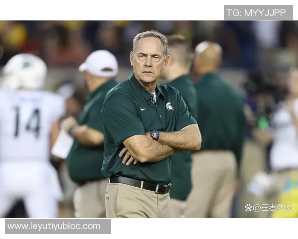 莱万恢复训练状态费兰积极合练克里斯滕森缺席今日训练情况分析