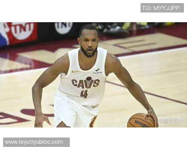 莫布里谈比赛表现：球队开局状态不佳第四节才逐渐回暖